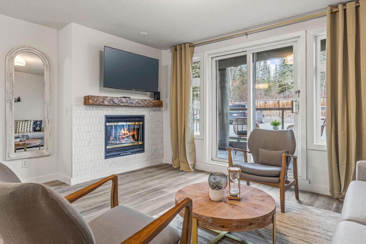 W116 New! Canmore- Whimsical Mountain Retreat Apartment